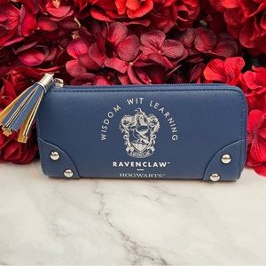 Harry Potter Blue Ravenclaw Hogwarts Clutch Wallet